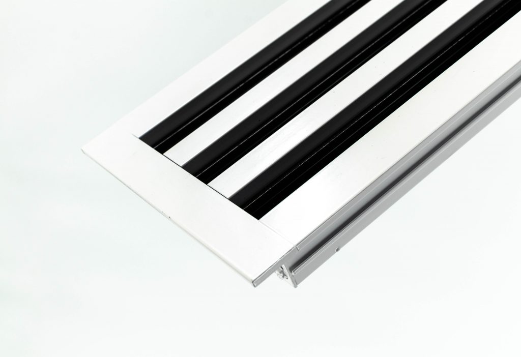 SDS100 – Linear Slot Diffuser with 1″ Slot Spacing